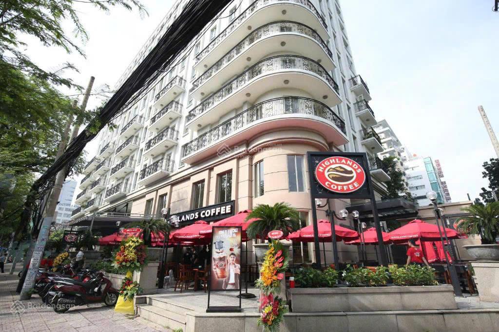 Bán căn góc tầng cao 3PN 2WC 92m2 SaiGon Pavillon giá 12 tỷ, view thoáng góc đẹp - LH 0934 004 ***