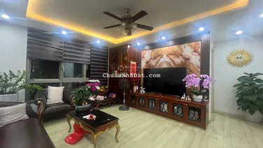 BÁN CĂN HỘ 3 NGỦ 123m HYUNDAI cực lộc lá