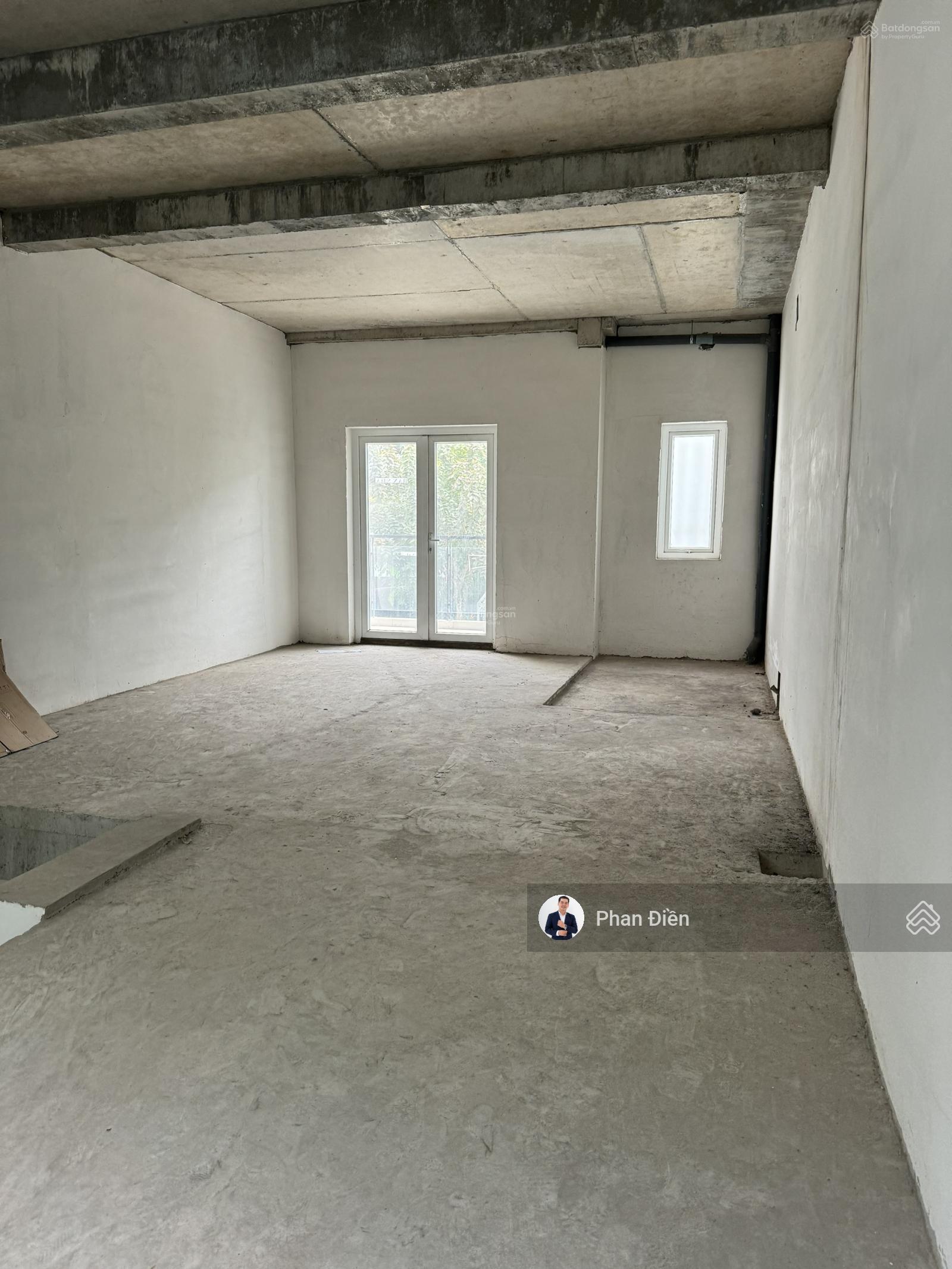 Chính chủ bán nhà phố Mega Village 5x15m. Không đối nhà. Sổ hồng riêng. Gọi 0982 667 *** Mr Phan Điền