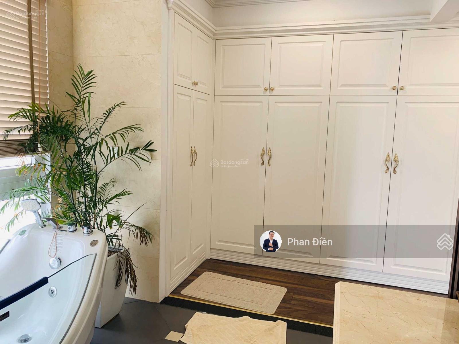 Chính chủ bán biệt thự đơn lập duy nhất The Venica. Nhà thô. View sông. Sân sau sử dụng 160m2 đất