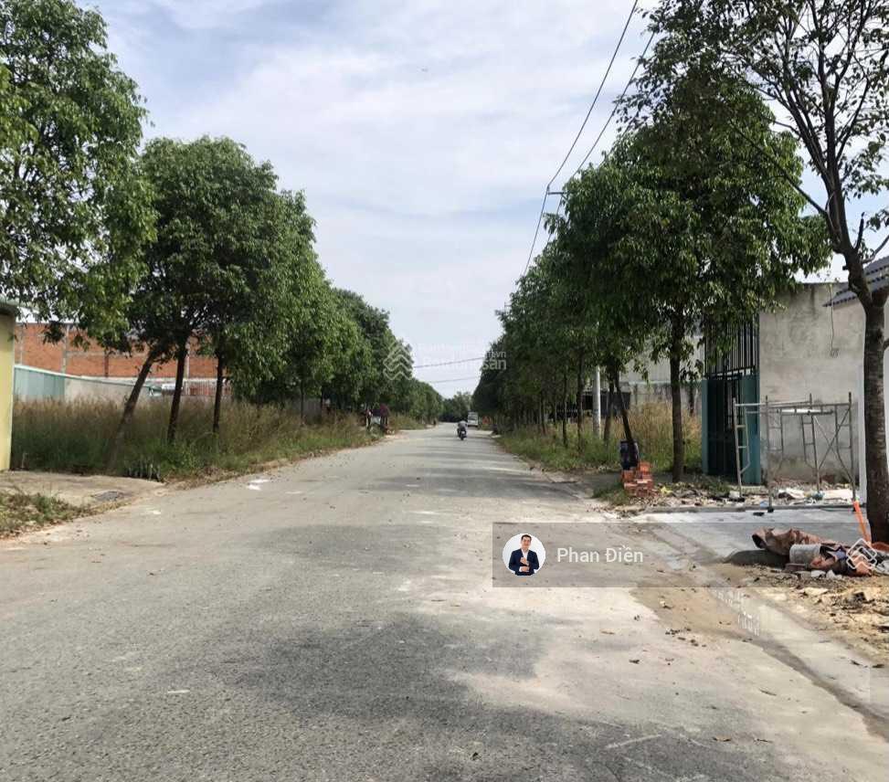 Chính chủ bán lô đất đường N12, khu Mỹ Phước 4, Thới Hòa, Bến Cát, sổ hồng gần ủy ban phường