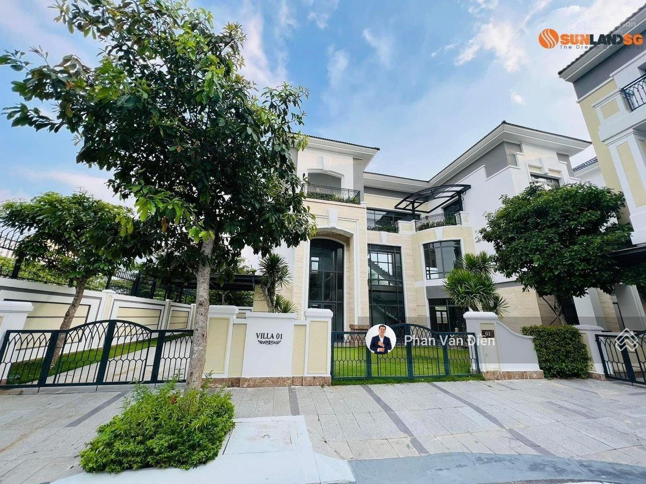 Chính chủ bán duy nhất 01 căn đơn lập Verosa Park 527,5m2 nhà thô, giá bán 57 tỷ, sổ hồng riêng