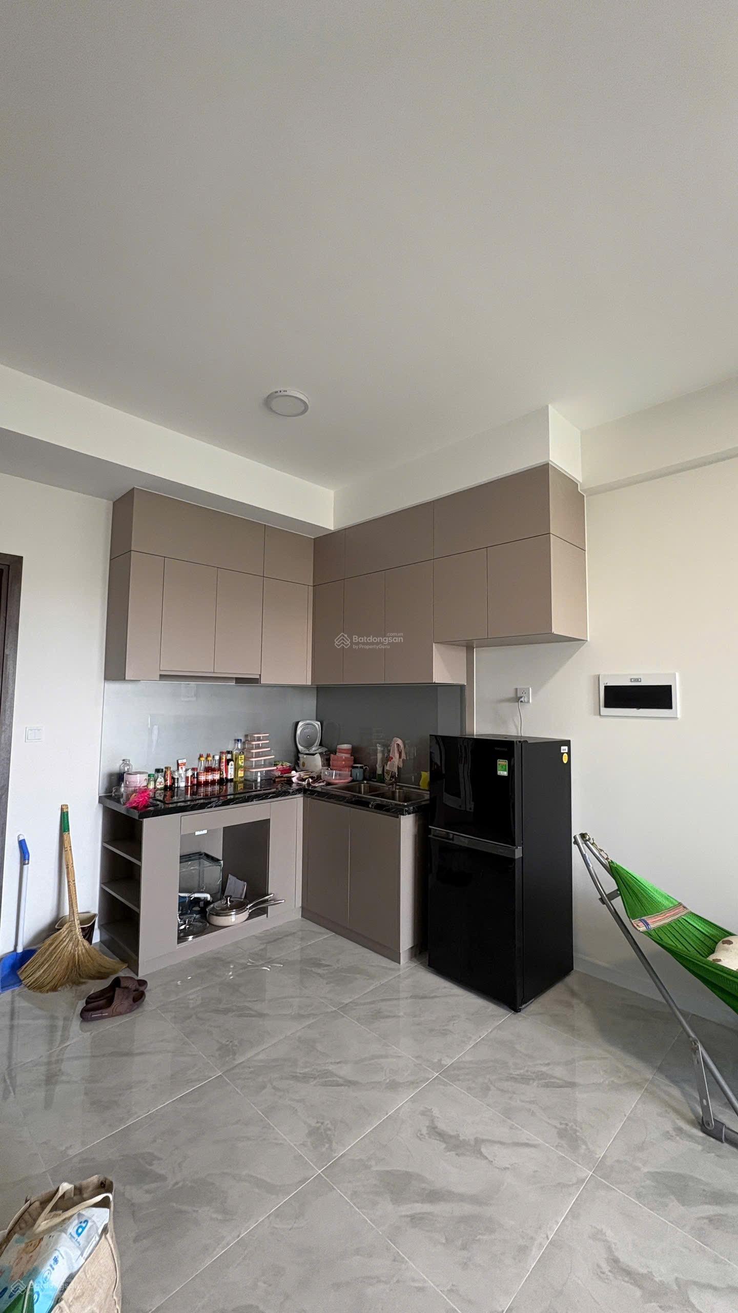 CHO THUÊ GẤP CĂN HỘ 1PN + 1 FULL NỘI THẤT, VIEW HỒ BƠI