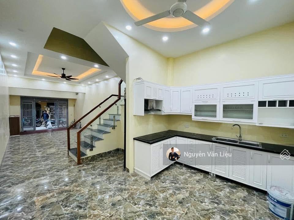 Bán nhà phân lô phố Lê Trọng Tấn, Thanh Xuân, ô tô tránh, 64m2, 4T, giá 19.5 tỷ