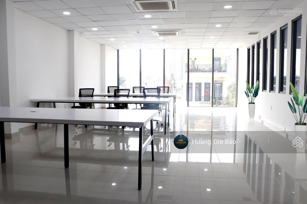 Cho thuê nhà Lam Sơn, P. 2, Q. Tân Bình, DT: 7x19m, hầm trệt 4 lầu, thang máy