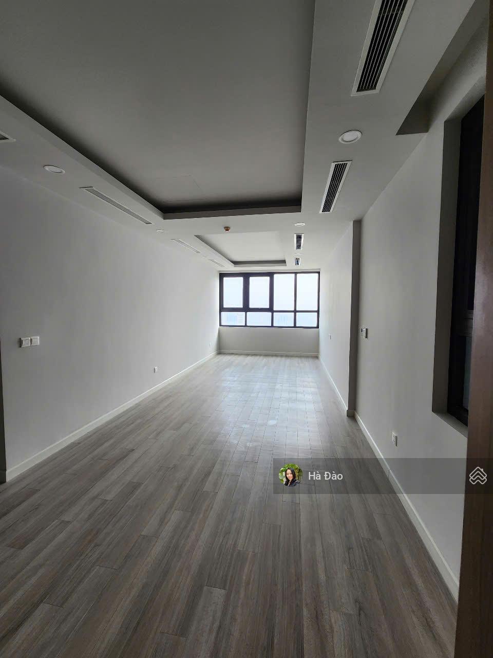 Căn hộ BRG Diamond Lê Văn Lương 120m 3PN, nội thất cơ bản, tầng đẹp
