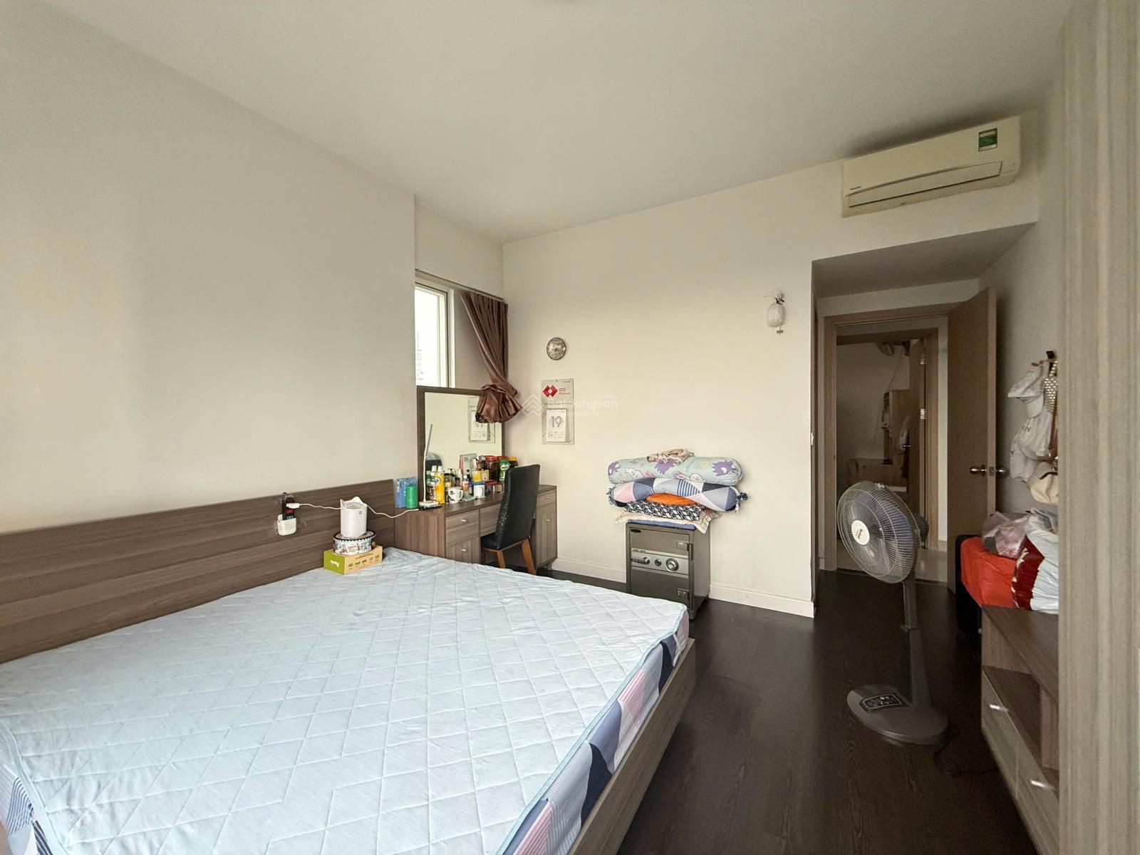Cần bán 3PN diện tích 98m2, Giá bán 6,7 tỷ, dự án Golden Mansion Phổ Quang Chủ đầu tư Novaland