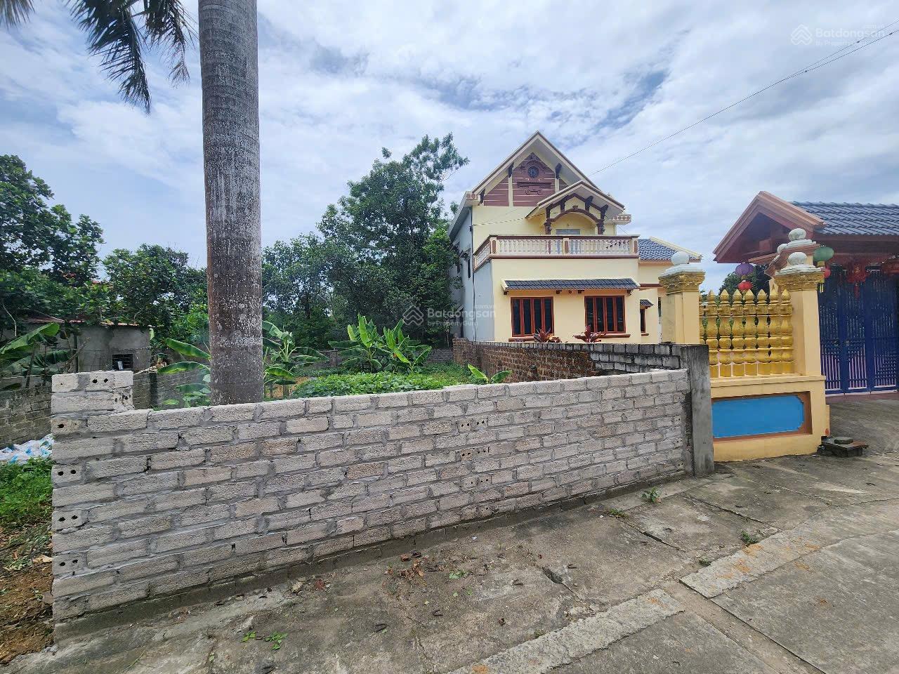 BÁN ĐẤT CỔ ĐÔNG, SƠN TÂY GIÁ RẺ GẦN TRUNG TÂM XÃ ĐƯỜNG RỘNG THÔNG THOÁNG