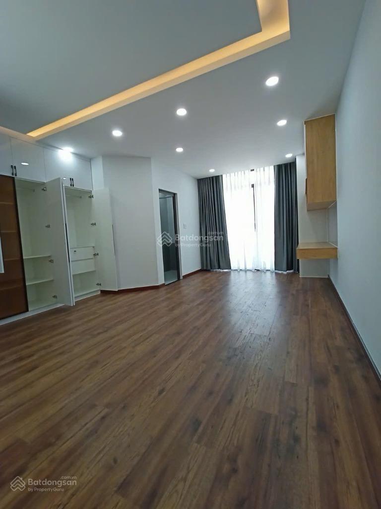 NHÀ NGUYỄN THỊ THẬP , DT 150m2 CÓ SÂN ĐẬU Ô TÔ , FULL NỘI THẤT , CHỈ 16 TỶ