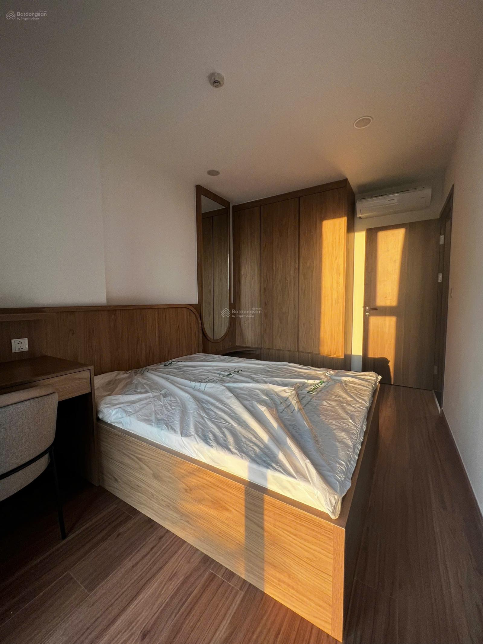 Eco Green Sài Gòn còn 1 căn 3PN - 95m2 full nội thất đẹp chỉ 6 tỷ 650 triệu, sổ hồng sẵn, vay 80% Eco Green Sài Gòn còn 1 căn 3PN - 95m2 full nội thất đẹp chỉ 6 tỷ 650 triệu, sổ hồng sẵn, vay 80%