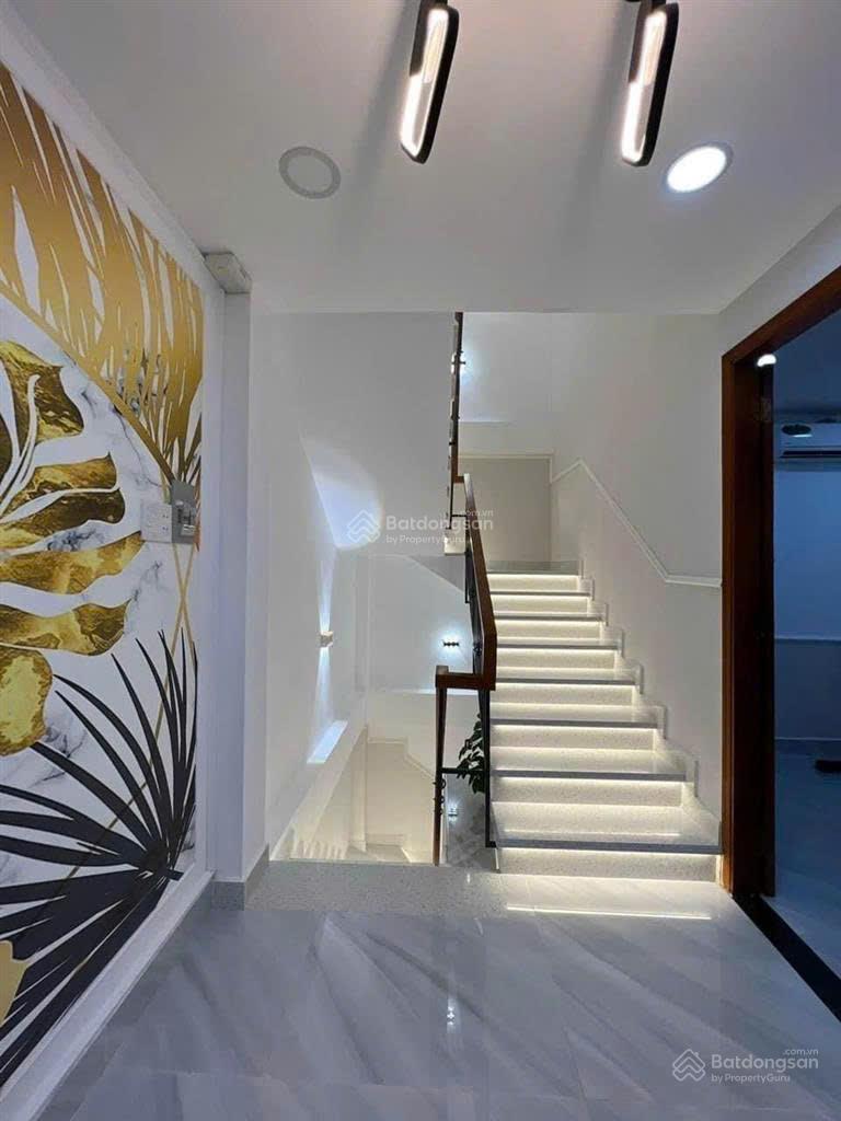 Nhà mới P15 Tân Bình 1/ Trần Thị Trọng khu phân lô HXH 50m2 x 5 tầng - 6tỷ250