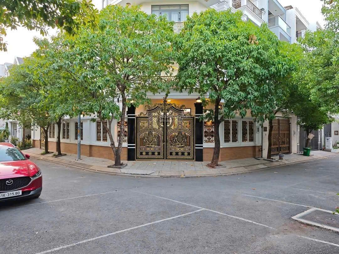 Biệt thự Góc 2 Mặt tiền 8x20m KDC Hiệp thành City đường 10m thông, Nguyễn Thị Búp Q12