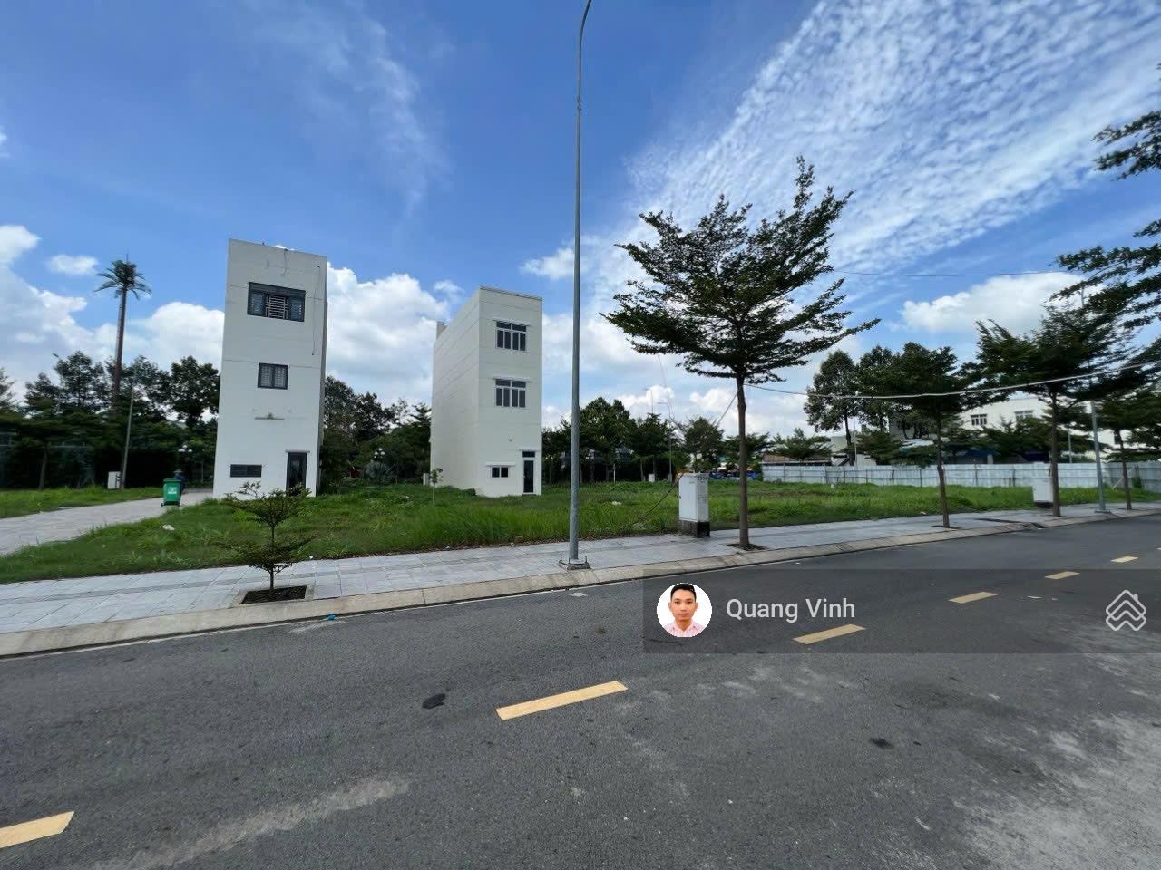 Đất gần chợ Thông Dụng, khu Icon, có 2 lối thoát hiểm, sổ riêng, 377 Dĩ An Bình Dương