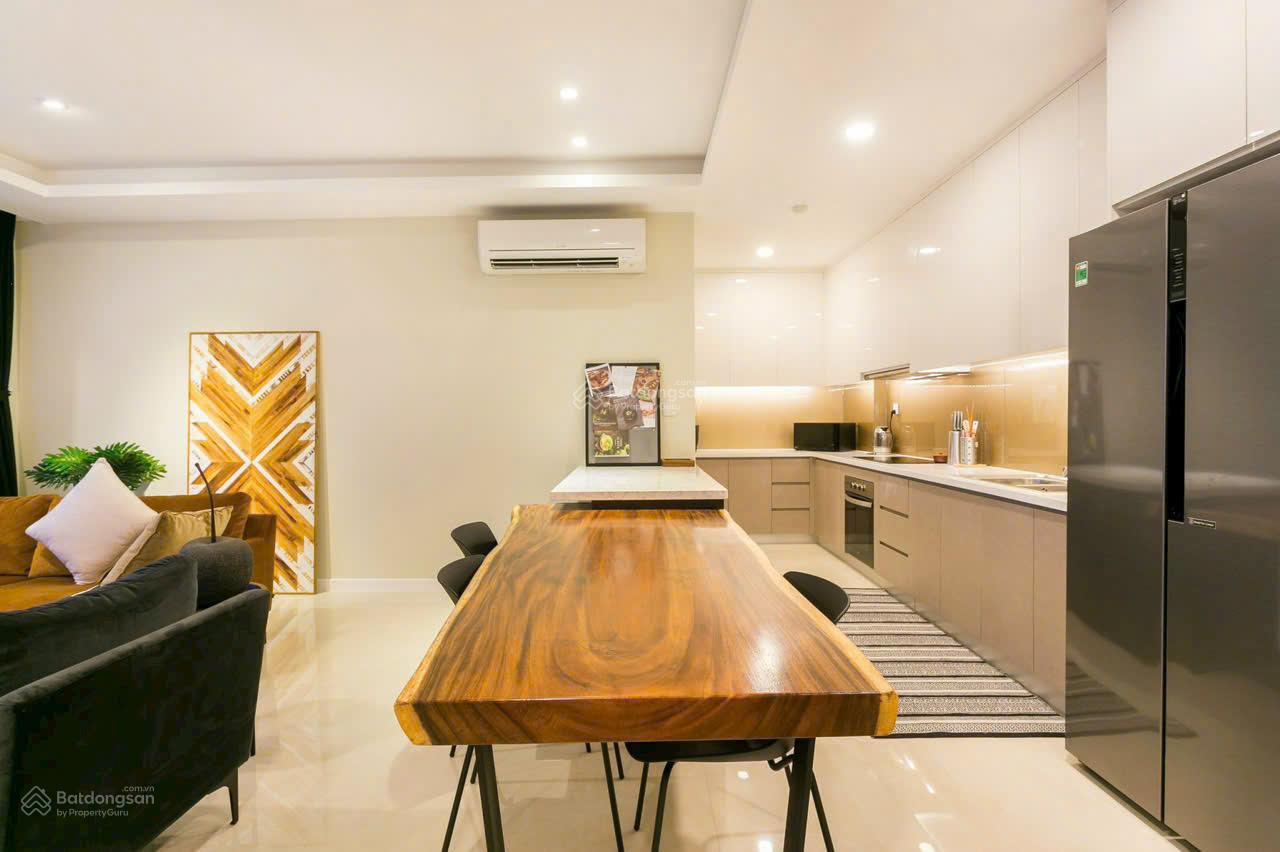 Cần cho thuê chung cư SaiGon Asiana. Quận 6. DT 70m, 2PN 2WC. Giá 10tr/th. LH: 0933 813 *** ĐỨC.