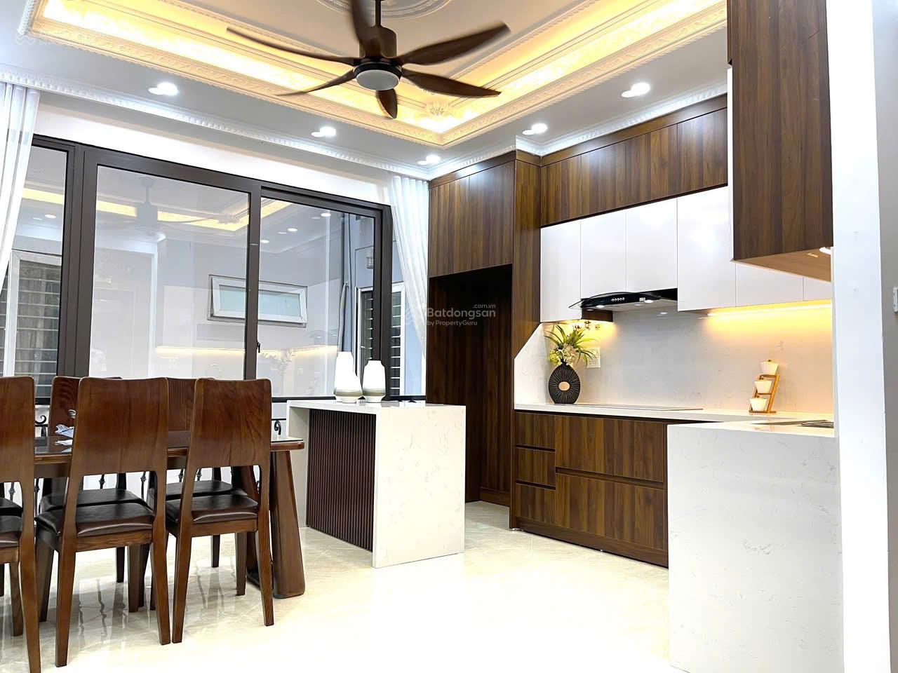 Bán căn 4 tầng x 35m2 dân xây gần mặt phố Đa Sĩ gần bể bơi Đa Sĩ cho thuê/đầu tư tốt, 5,7 tỉ có bớt