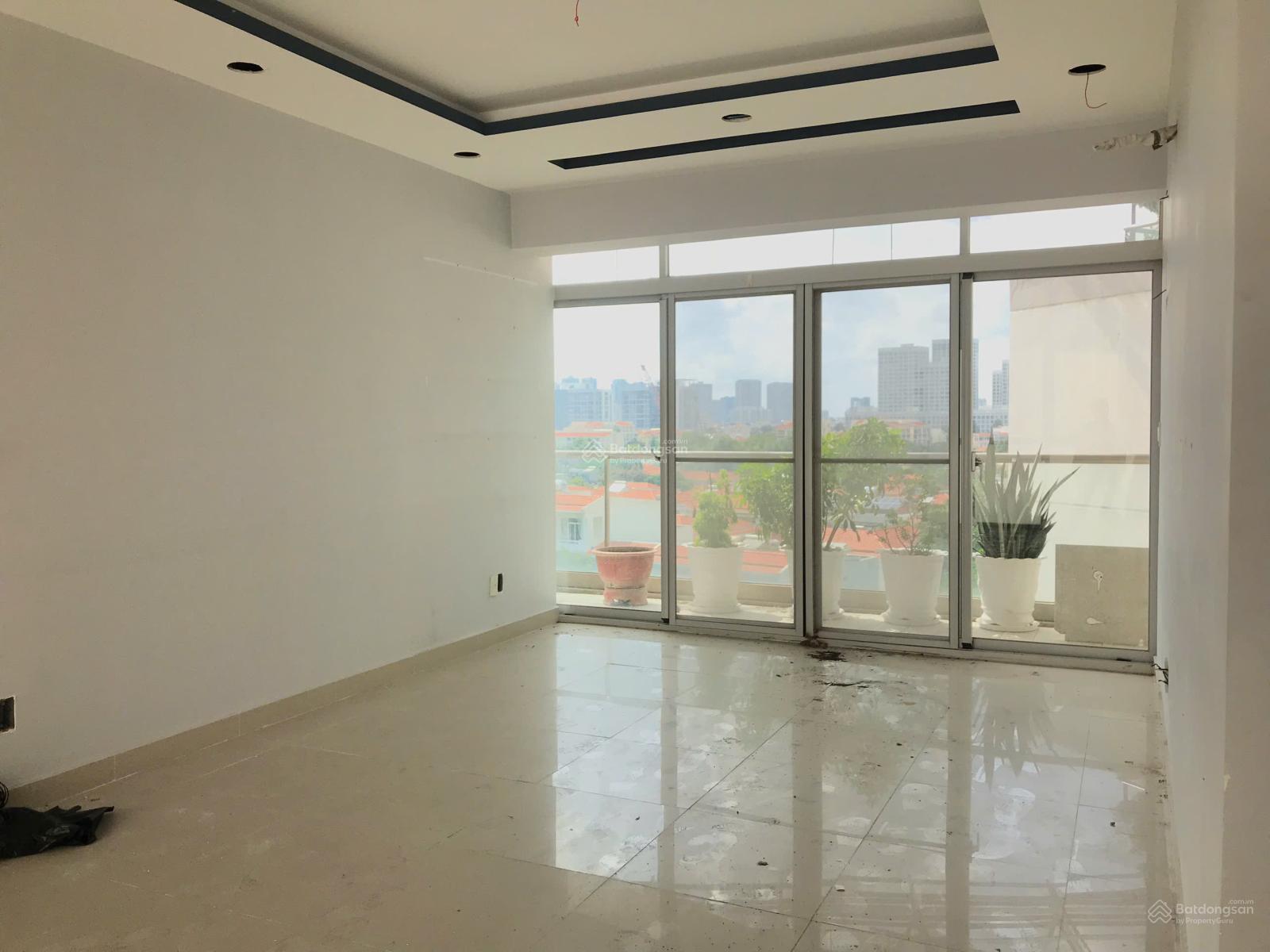 Bán CH Garden Court 2. DT 100m2 lầu trung - nhà trống 2PN 2WC thích hợp mua về decor - giá 9.6 tỷ Bán CH Garden Court 2. DT 100m2 lầu trung - nhà trống 2PN 2WC thích hợp mua về decor - giá 9.6 tỷ