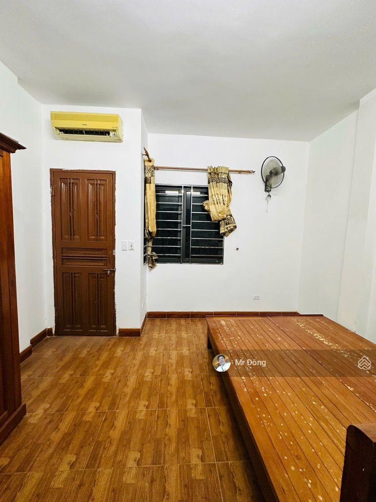 Bán nhà Lạc Long Quân - Tây Hồ 43m2x5T, MT 4m, giá 8,5 tỷ