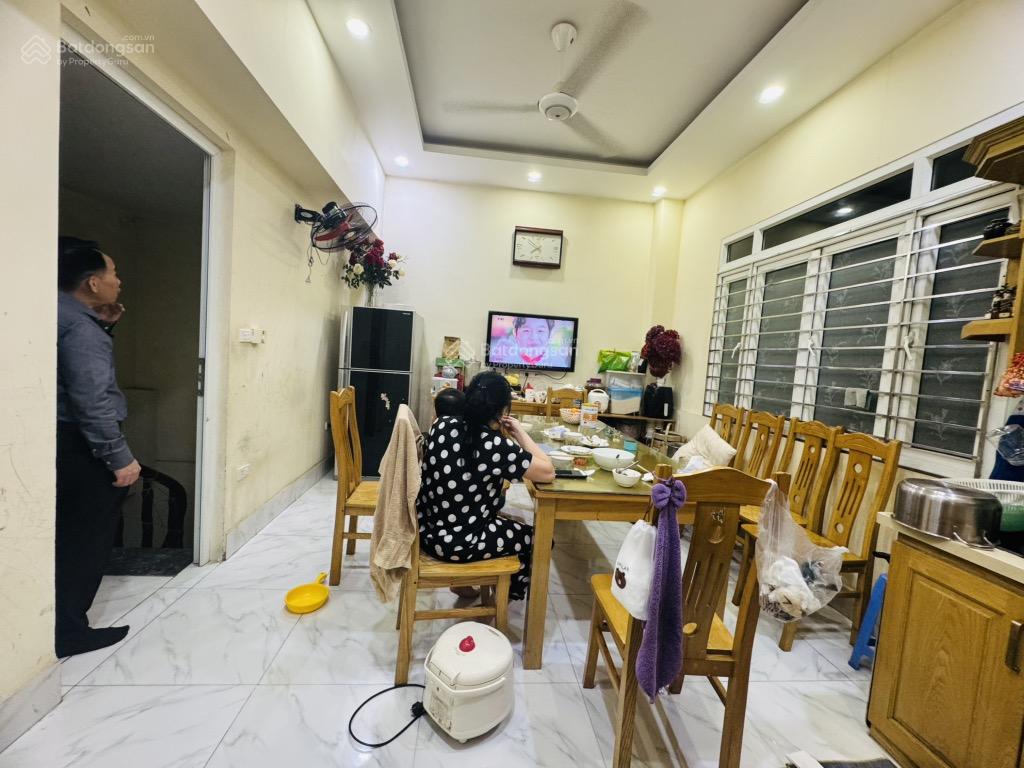 Bán nhà phố Trương Định, Hai Bà Trưng, HN, 35m2, mặt ngõ kinh doanh, 8,2 tỷ