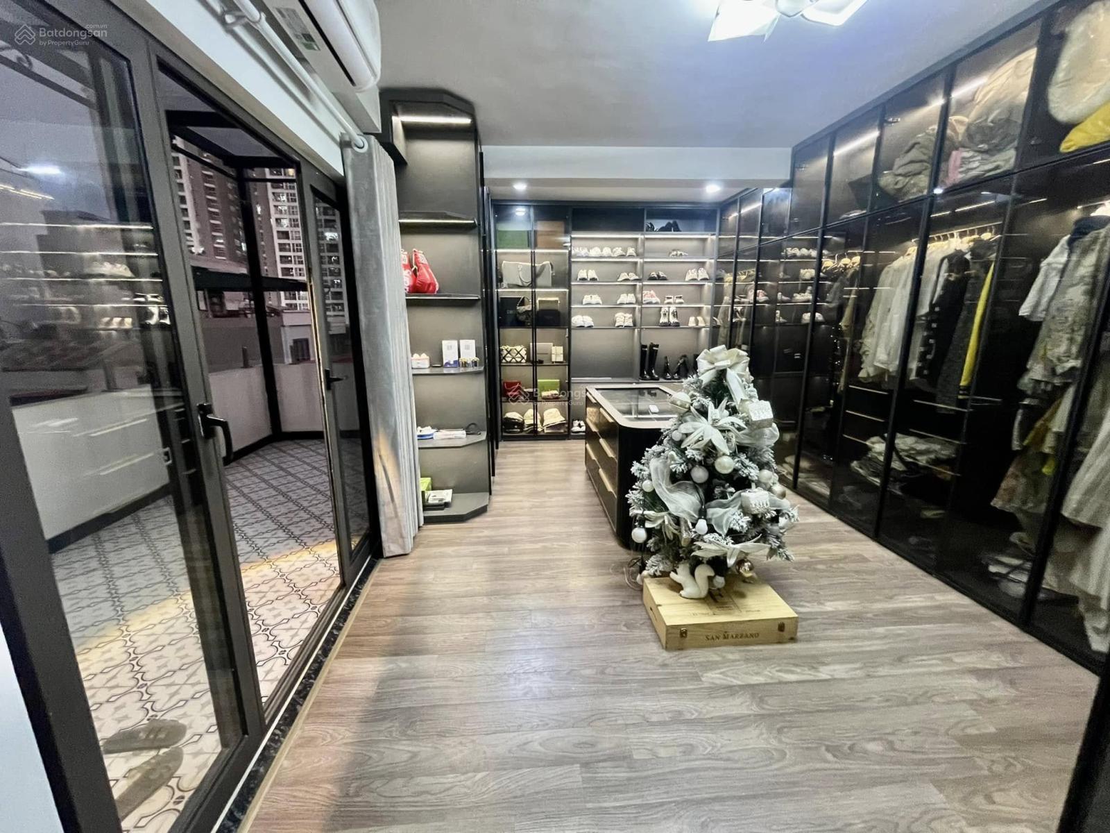 Em xin phép giới thiệu tới anh chị nhà ngõ 12 Đào Tấn - Phân Lô - ô tô - 65m2 5 tầng có thang máy Em xin phép giới thiệu tới anh chị nhà ngõ 12 Đào Tấn - Phân Lô - ô tô - 65m2 5 tầng có thang máy