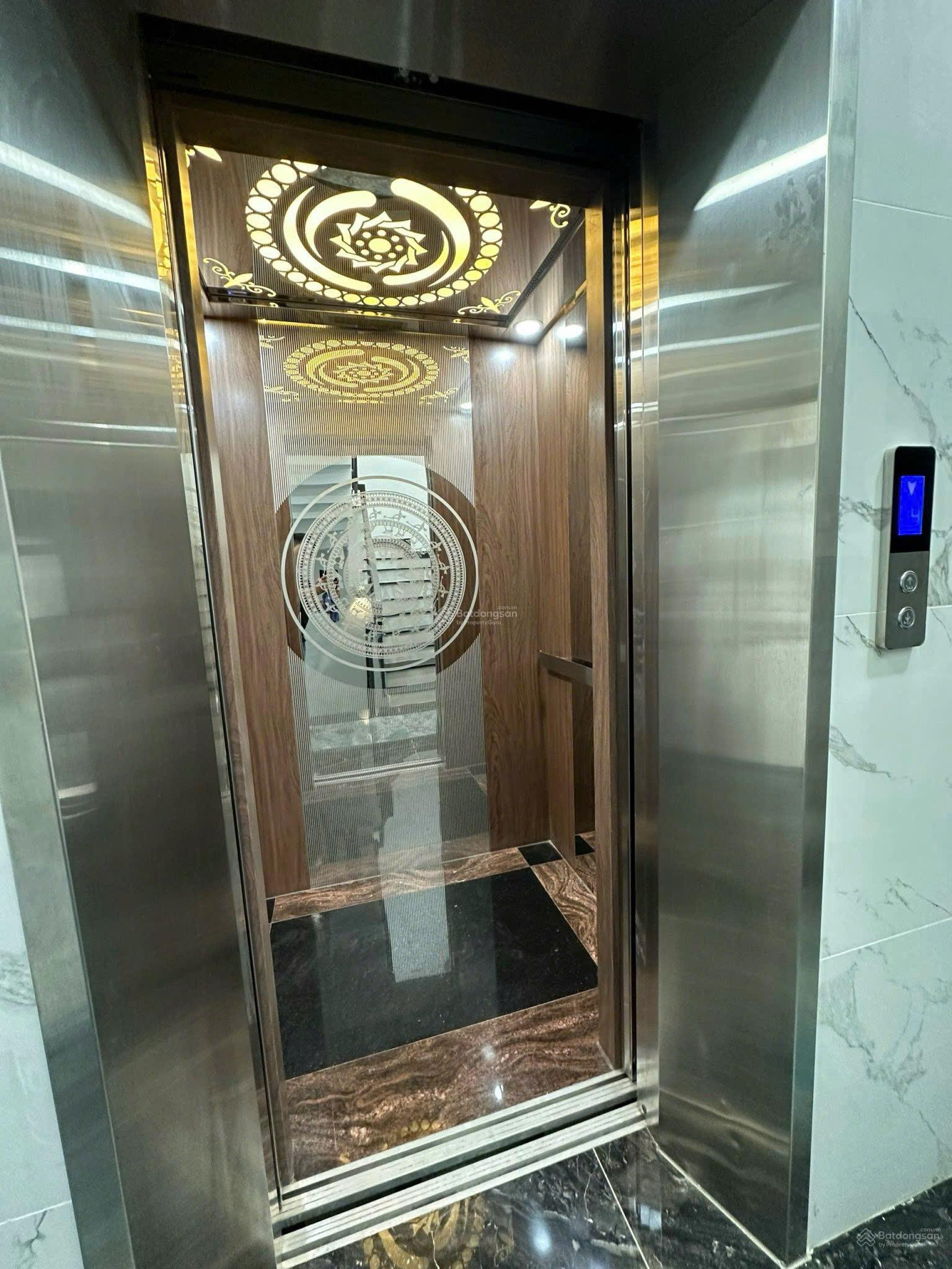 Bán tòa CHDV cao cấp HĐT 250tr/th ngay MT Số 2 khu Vistar An Phú Q2-DT 9X26m XD 7 tầng - giá 36 tỷ