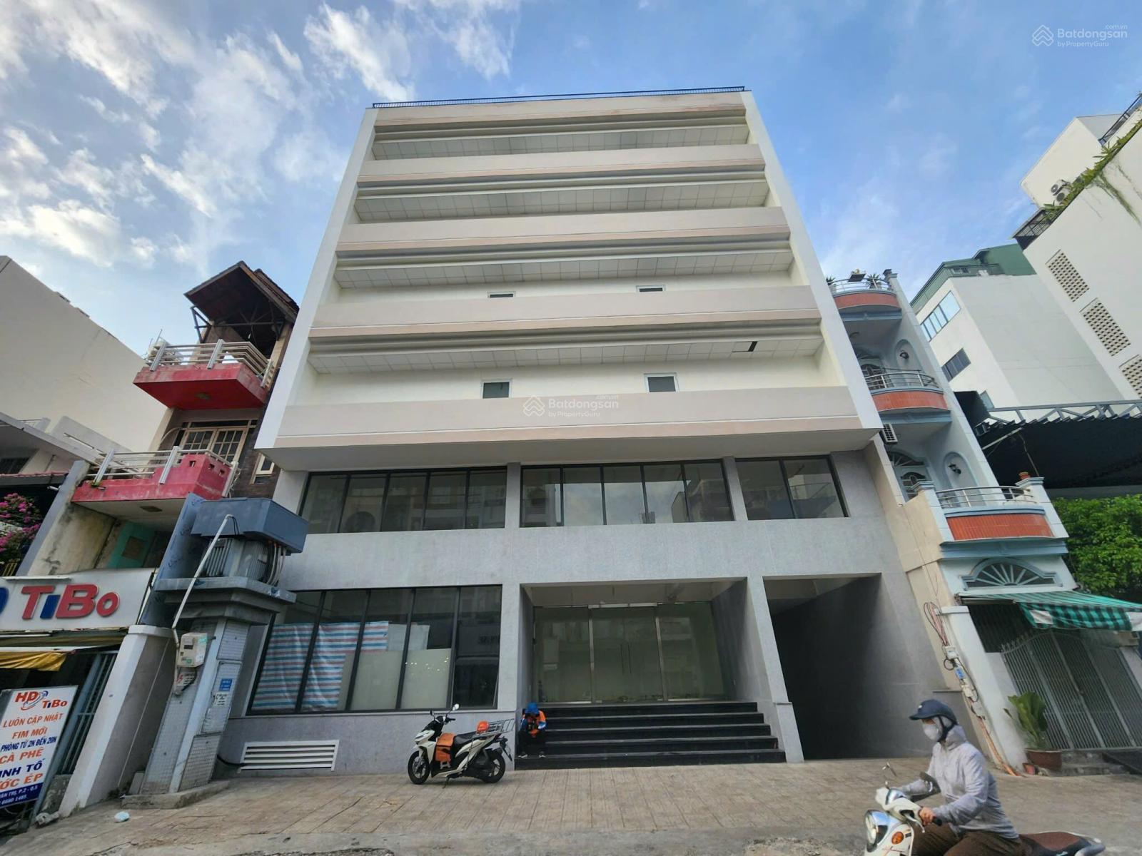 Hàng Cực Phẩm,Bán nhà mặt tiền Lý Thường Kiệt ,Quận 10,DT:20x16, 9 lầu, Giá 81 tỷ ,HDT:250 triệu/th