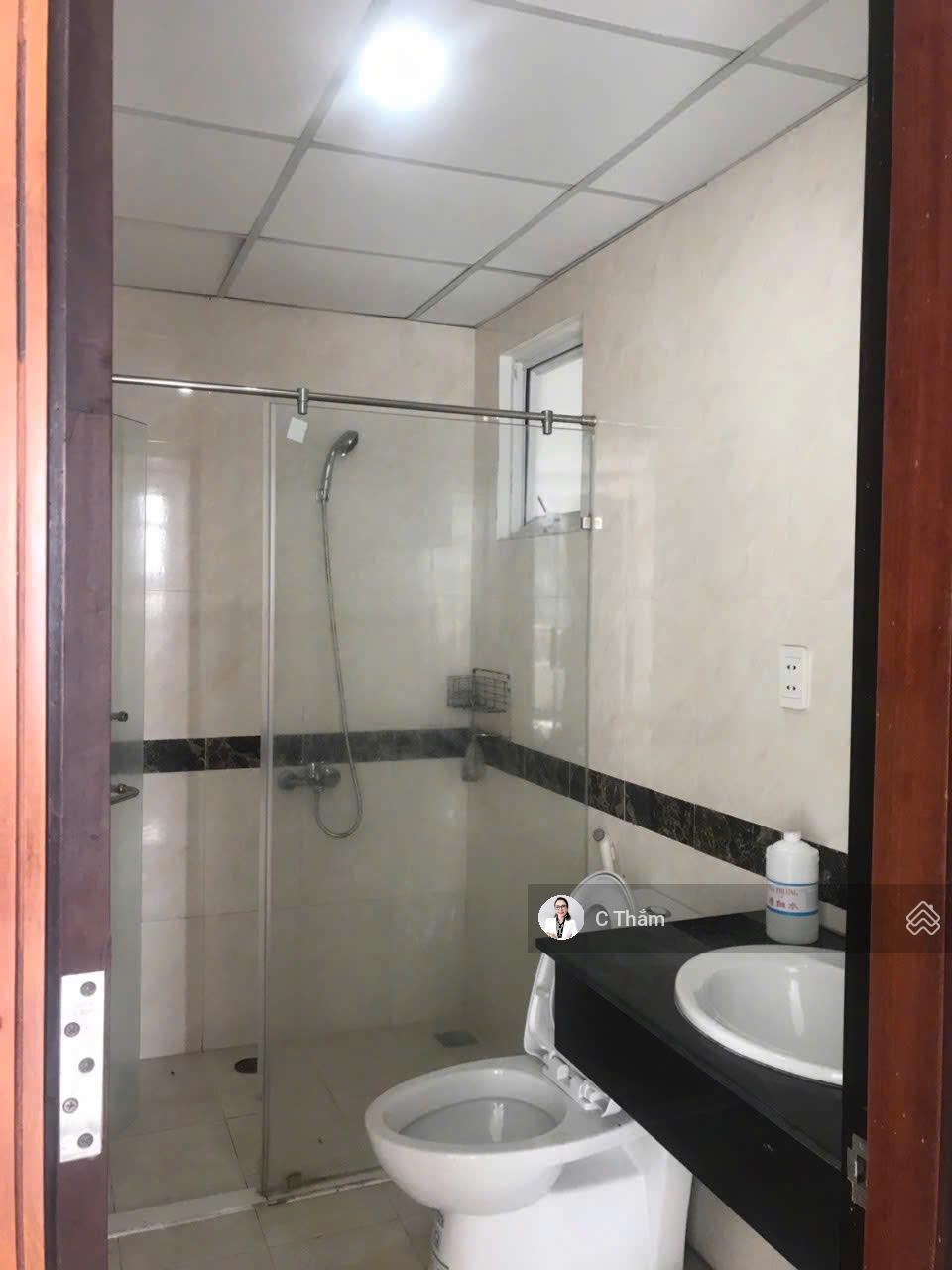 Bán căn hộ Giai Việt, DT 109m2, 3PN, 2WC, nhà sạch đẹp, căn góc, giá 5.2 tỷ, LH 0933 888 *** - Thắm Bán căn hộ Giai Việt, DT 109m2, 3PN, 2WC, nhà sạch đẹp, căn góc, giá 5.2 tỷ, LH 0933 888 *** - Thắm