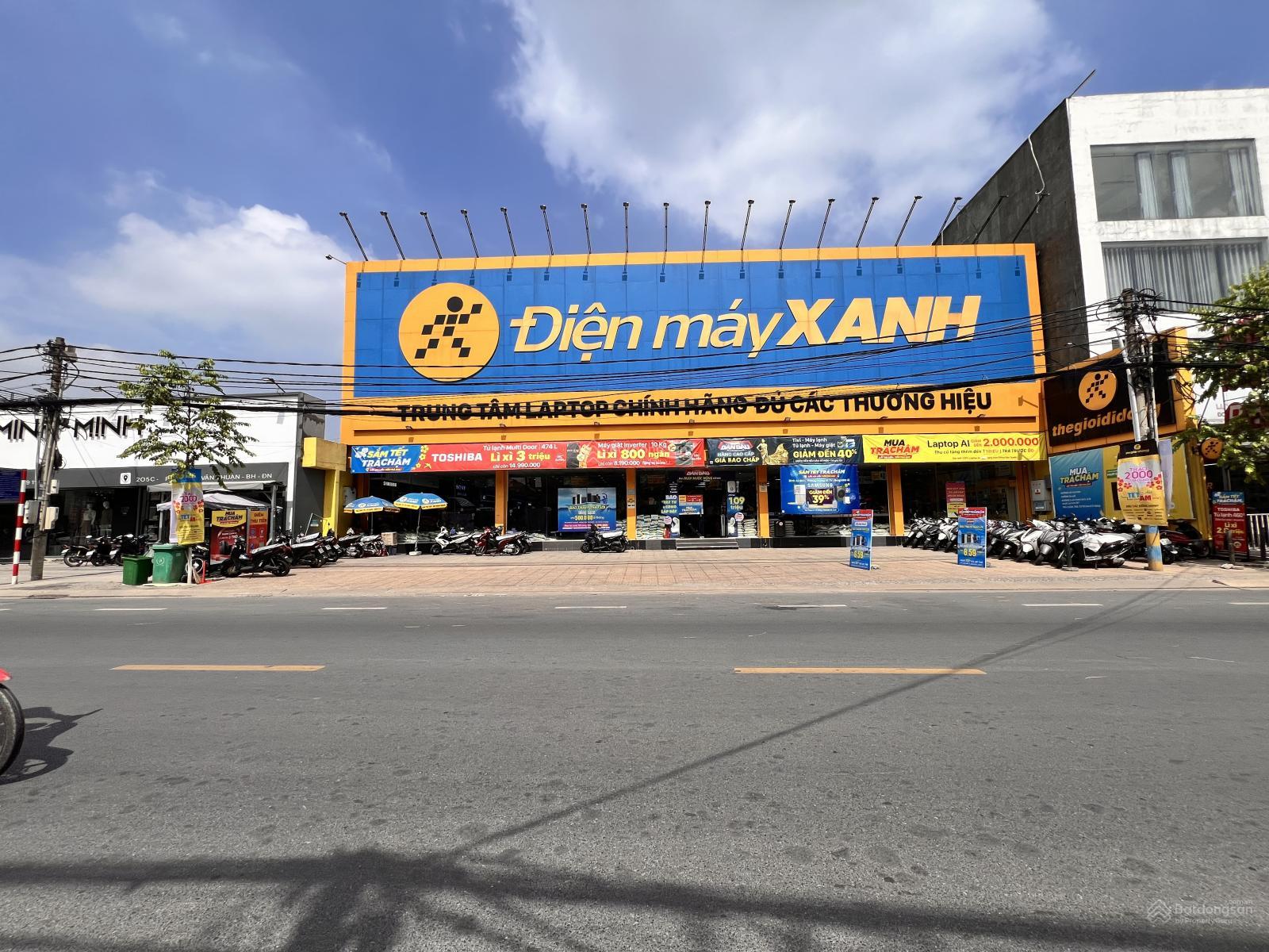 Cho thuê nhà mặt tiền 8.2m Phạm Văn Thuận, Biên Hòa