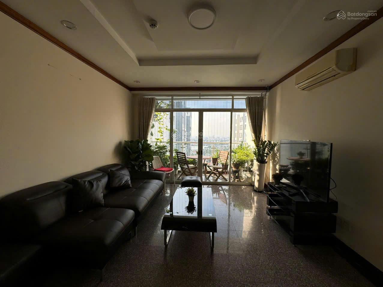 Cho thuê căn hộ 3PN, 3WC, 138m2 chỉ với 22 triệu tại Hoàng Anh River View, Thảo Điền, Quận 2, HCM
