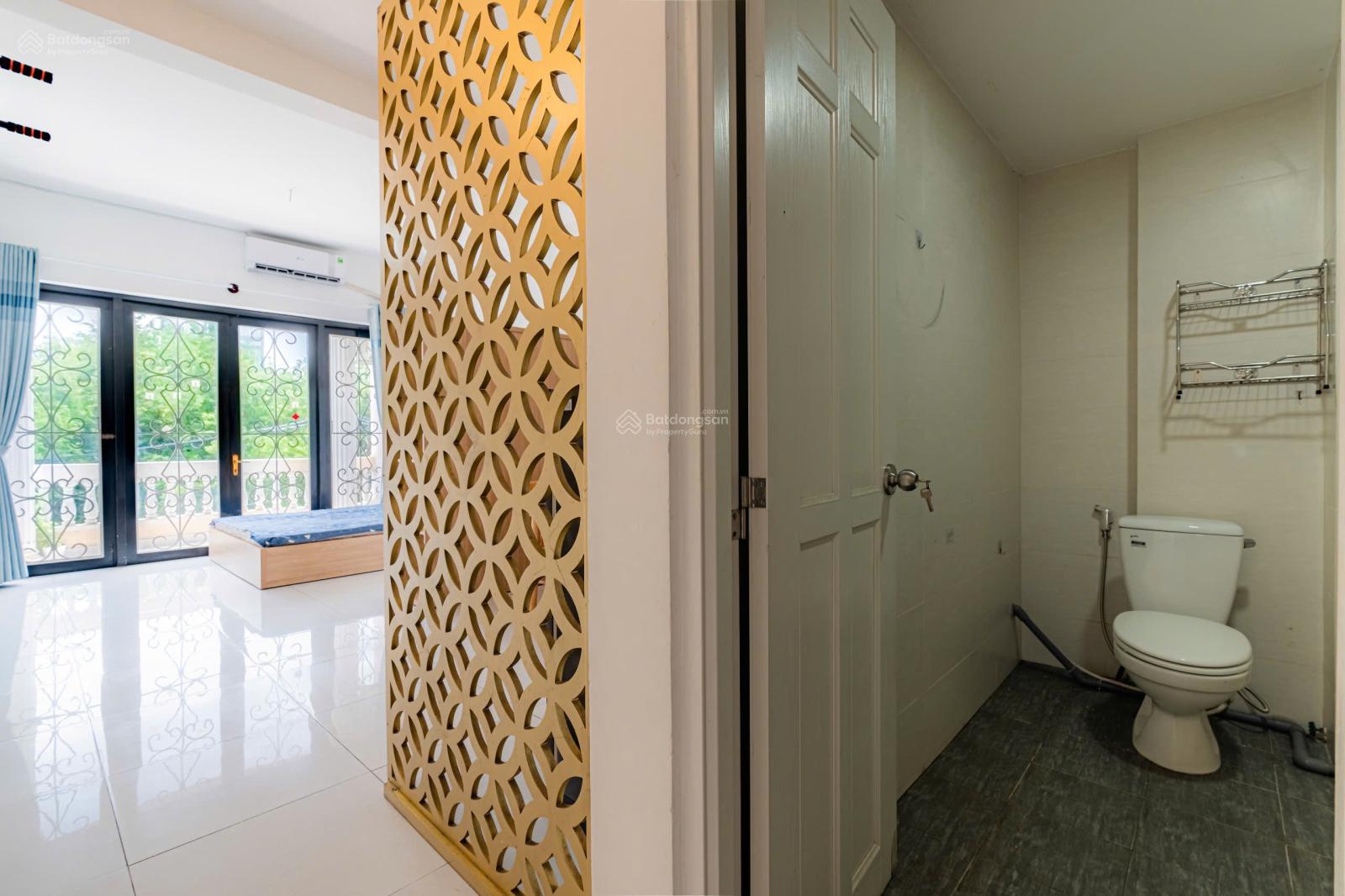 Phú Nhuận cần cho thuê gấp ban công full NT