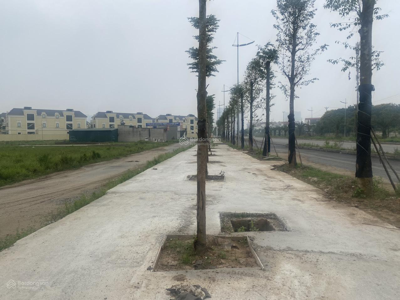 Bán đất mặt đường Vành Đai 3.5, S=53.4m, An Khánh, Hoài Đức, Hà Nội, 290 triệu / m2. Hot hot hot!