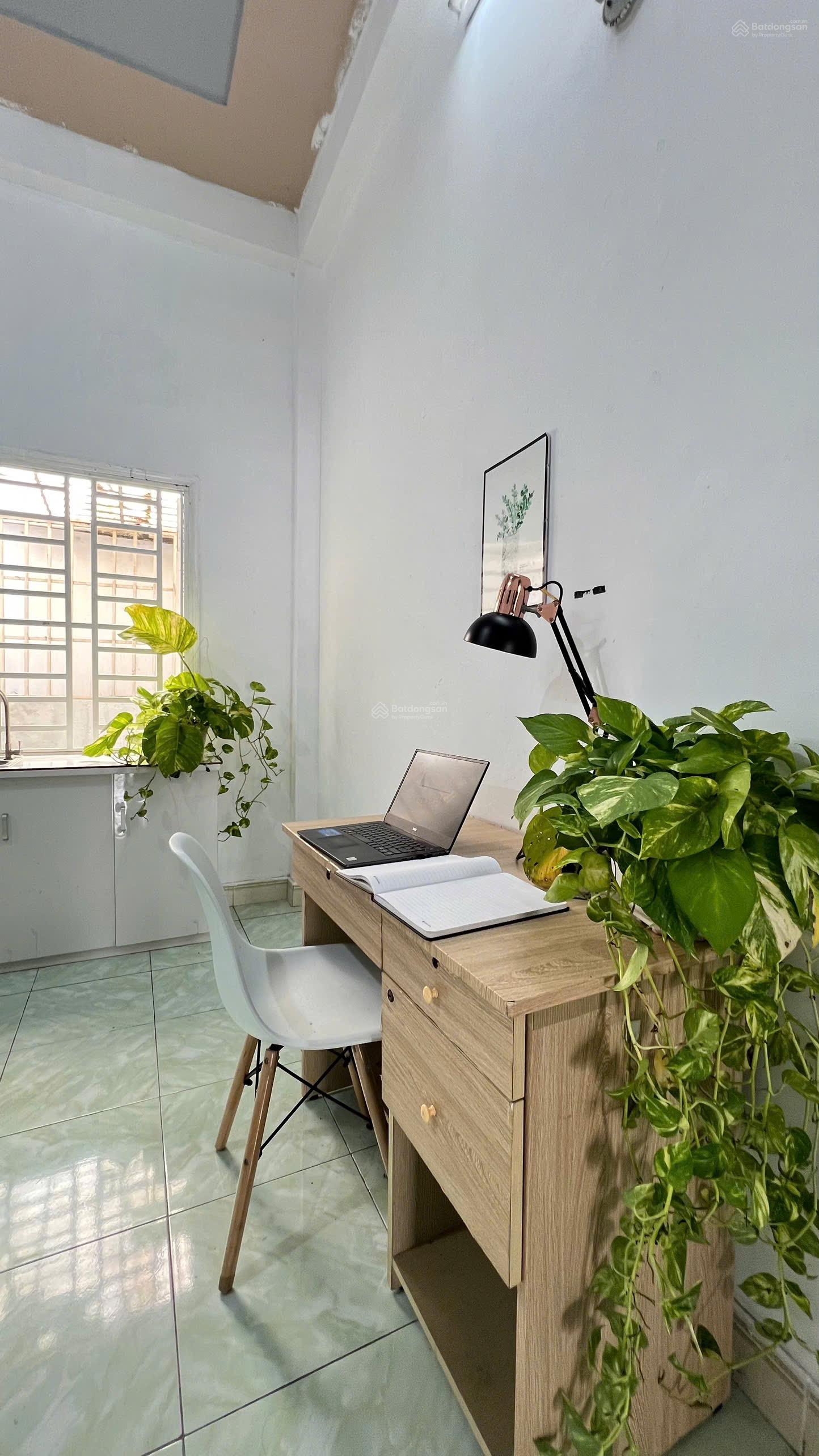 Chính chủ cho thuê phòng đầy đủ nội thất an ninh, cửa sổ trời lớn