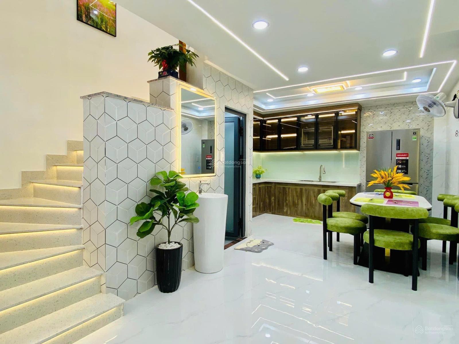 Chủ ký gửi nhà giá tốt DT 47m2 Kỳ Đồng, P9, Q3, giá 2tỷ350tr đang cho thuê 24 tr/tháng. SHR