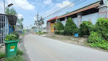 Cần bán nhà sổ riêng mặt tiền đường nhựa lớn thuộc Tân Bình, Dĩ An, Bình Dương
