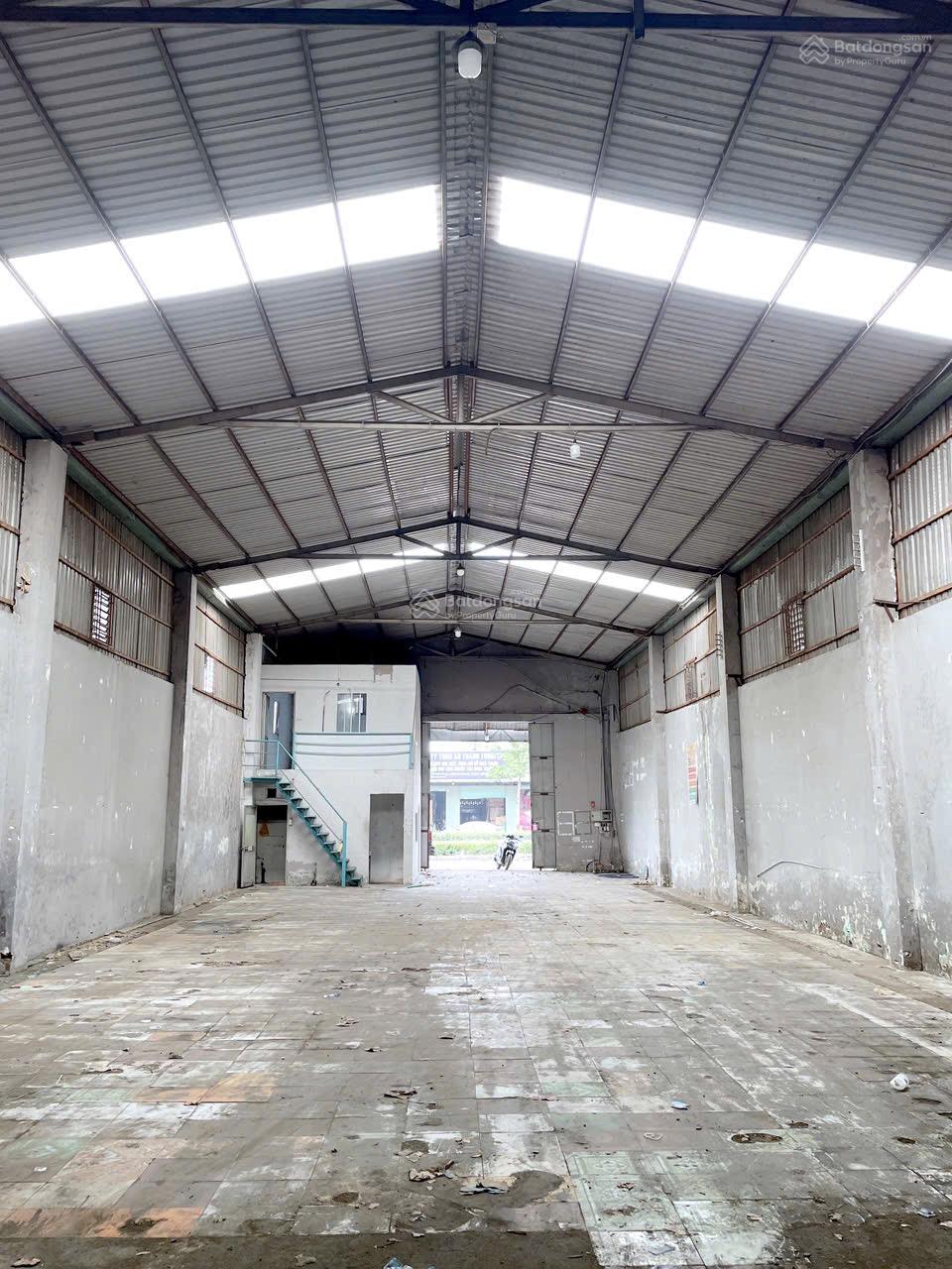 Cần bán kho xưởng dt 300m.tp dĩ an mặt tiền mỷ phước tân vạn giá tốt Cần bán kho xưởng dt 300m.tp dĩ an mặt tiền mỷ phước tân vạn giá tốt