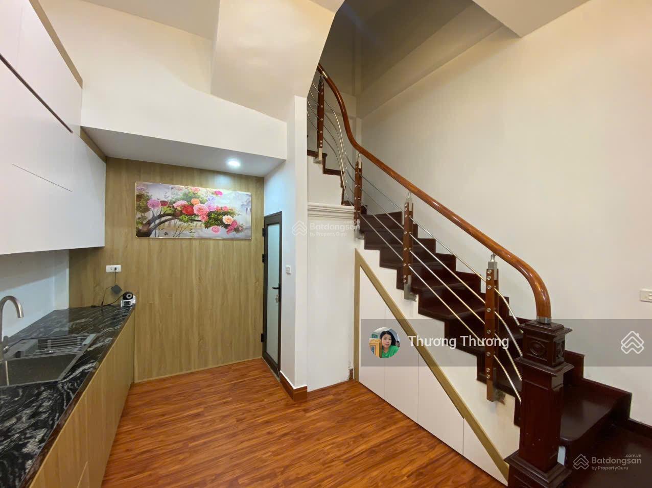 Chính chủ bán nhà riêng La Khê, Hà Đông, 33m2, 5 tầng, nhà mặt ngõ, giá 6.9 tỷ LH 0977 885 ***