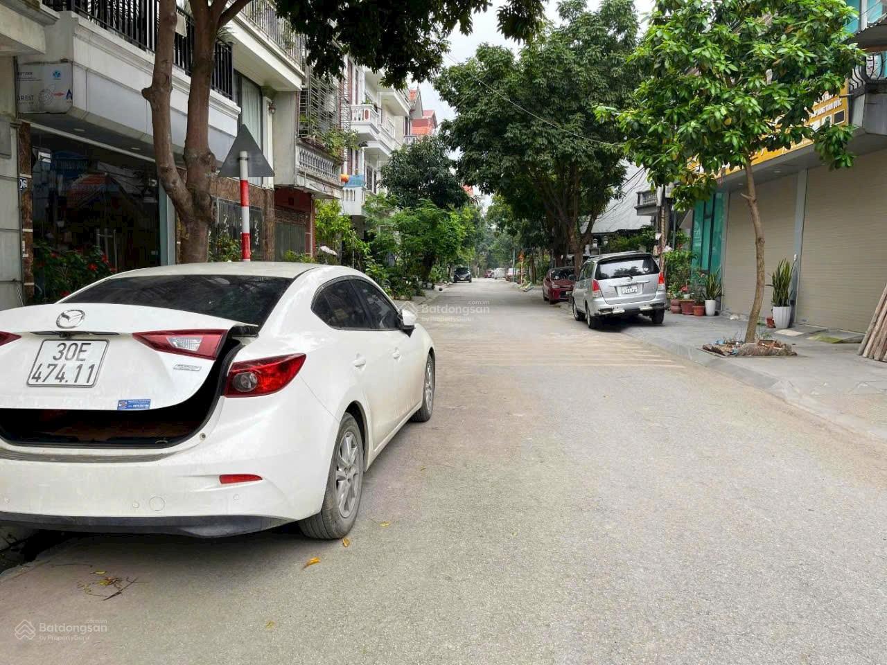 Bán đất tái định cư Thượng Thanh, 73m2 - MT 5.6m - 14.4 tỷ