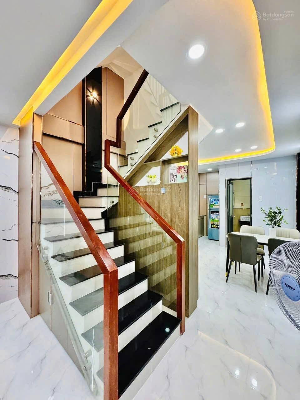 Cô Thái bán nhà Đ Đinh Tiên Hoàng-P Đa Kao-Q1 4tỷ4/77m2 đang cho thuê 27tr gần Thảo Cầm Viên Cô Thái bán nhà Đ Đinh Tiên Hoàng-P Đa Kao-Q1 4tỷ4/77m2 đang cho thuê 27tr gần Thảo Cầm Viên