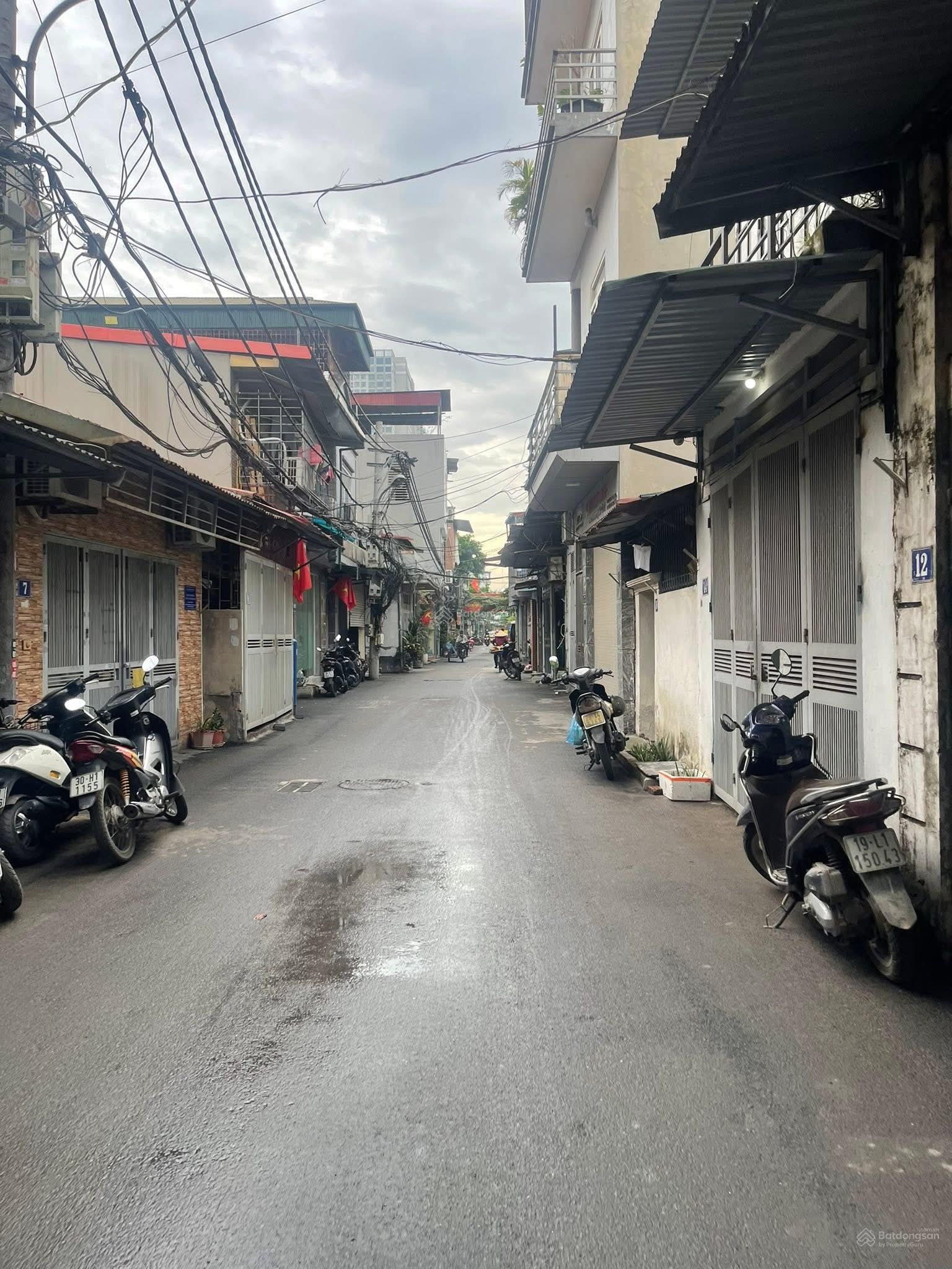 Tôi chính chủ bán nhà Hoàng Ngân - 46m2 - 20m ra ô tô - view hồ - giá tốt 9,3 tỷ