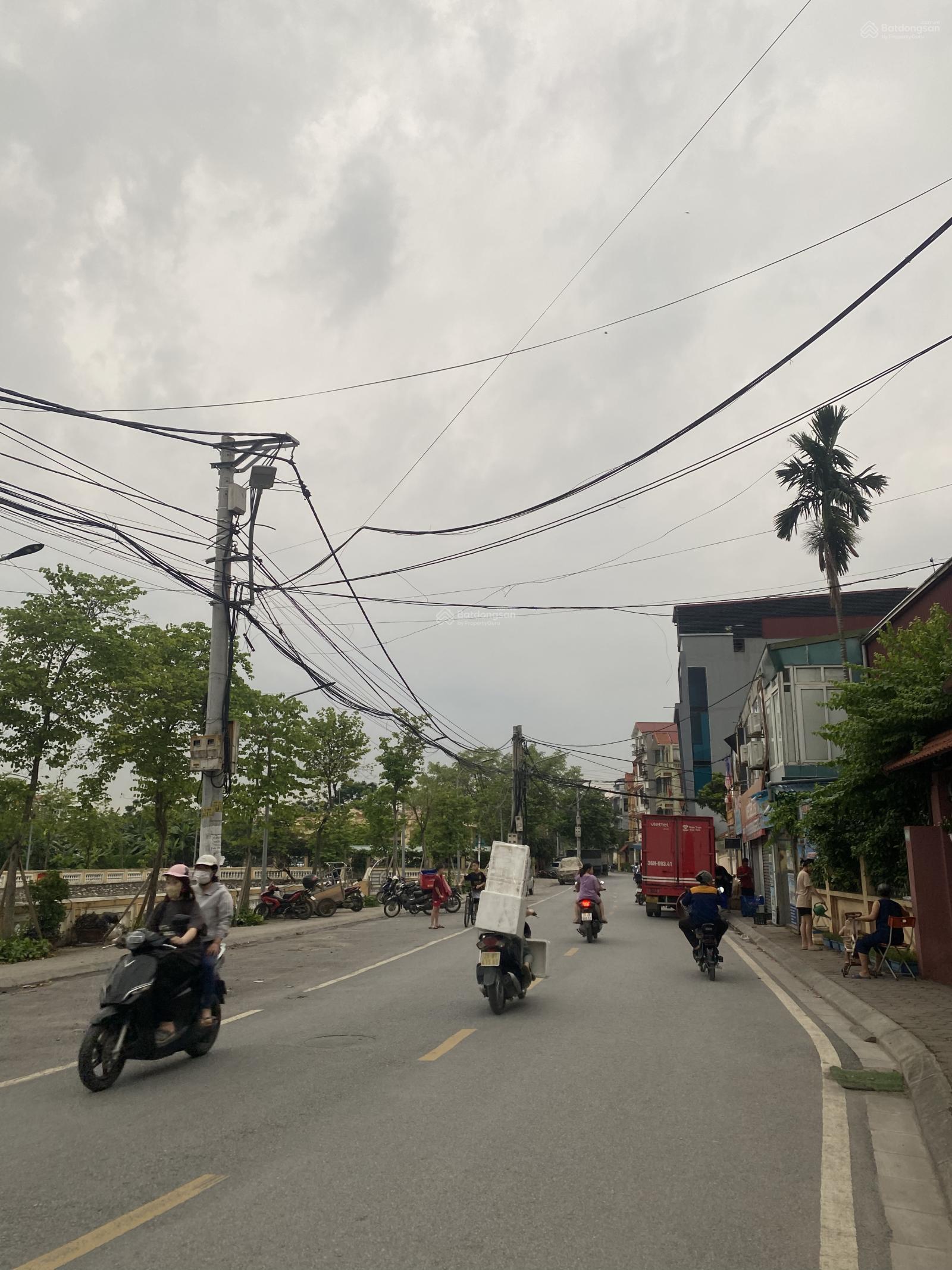 Bán Đất tại Đường Huỳnh Cung, Xã Tam Hiệp, Thanh Trì, Hà Nội, giá siêu hời 8 tỷ, 80m2