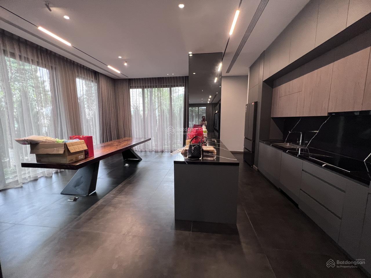 Bán biệt thự BT5 Splendora An Khánh, DT 259m2, Full nt cao cấp, có thang máy. 265tr/m2, 0985 302 ***