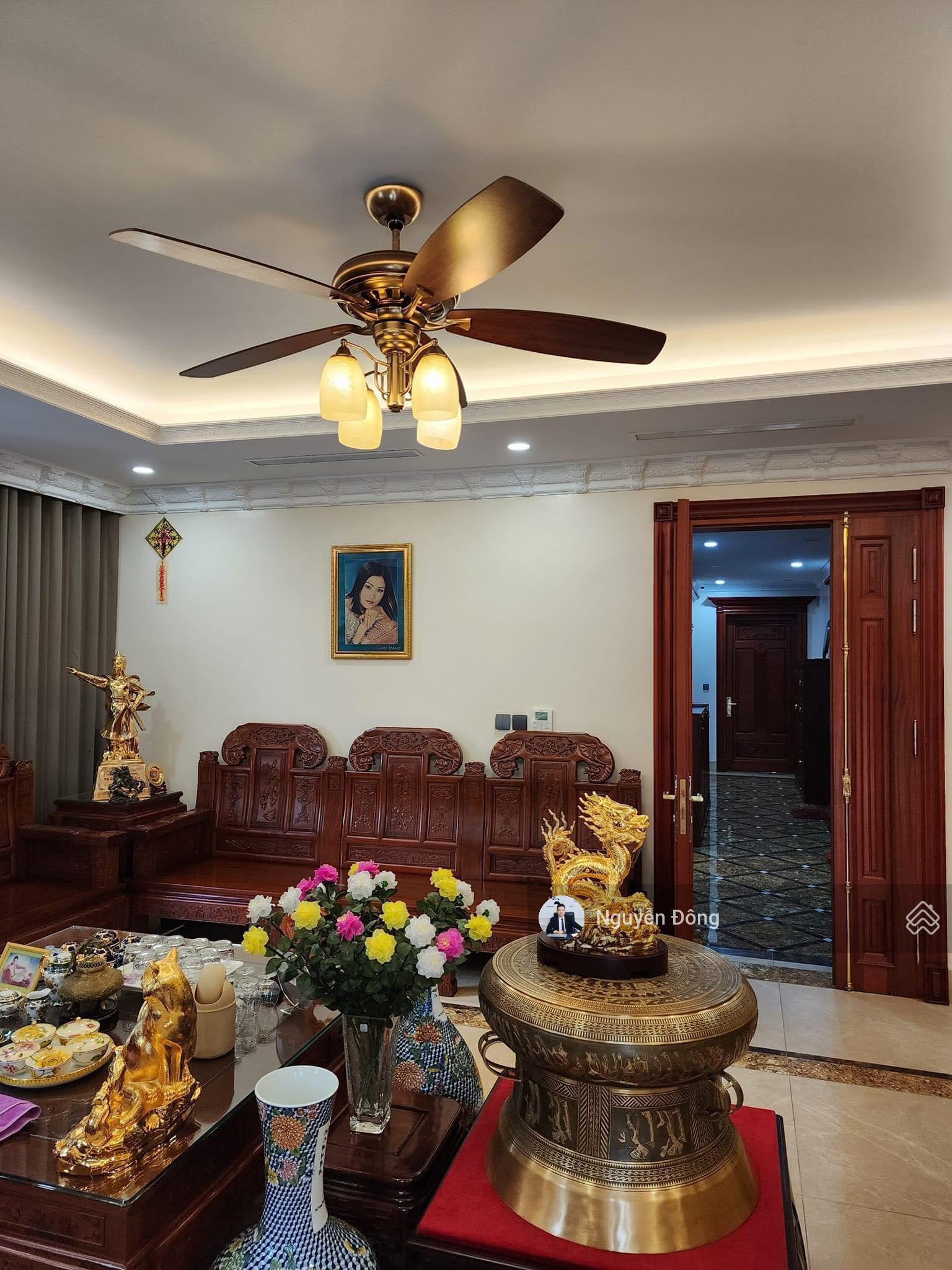 Chính chủ bán biệt thự đơn lập, lô góc KĐT Văn Khê quận Hà Đông: 182m2*MT 26m, 4 tầng