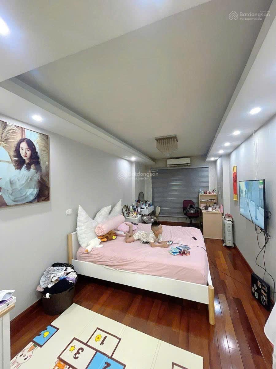 Bán nhà Lê Gia Định, Hai Bà Trưng diện tích 32.3/35m2 5T 4PN, SĐCC, giá bán 12,5tỷ có TL 0972 858 ***