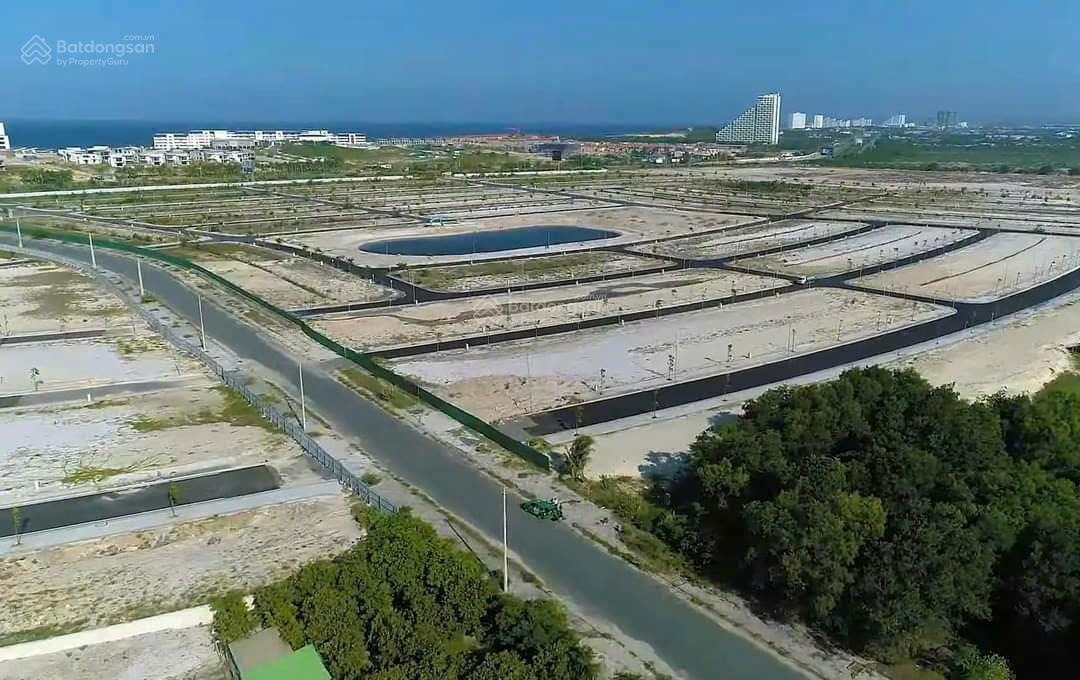 Bán đất Golden Bay view trực diện hồ 6x18m giá 31 triệu/m2 LH: 0901 488 *** em Mưa