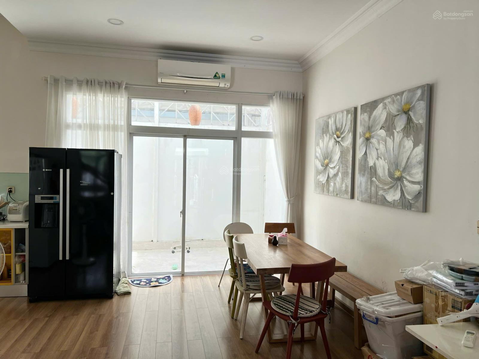 Cho thuê Biệt thự Hưng Thái, PMH, giá rẻ 36 triệu/tháng LH:093862838 Nhân