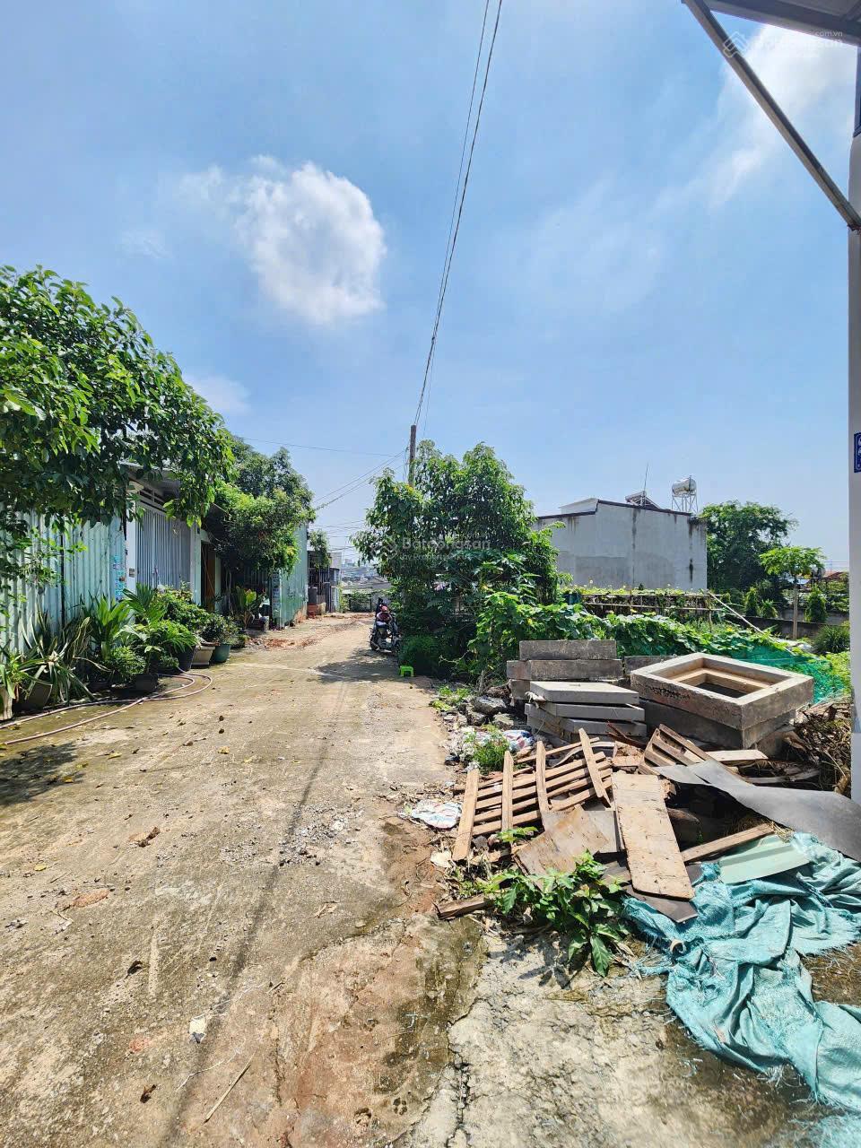 Bán gấp đất 62,7m2/ 2tỷ, Đông Thành, Dĩ An, Bình Dương, SHR