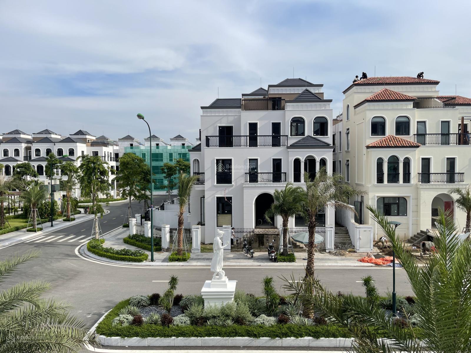 Bán biệt thự căn góc đẹp nhất Ciputra, view vườn hoa, gần công viên 65ha, nhà bàn giao mới tinh