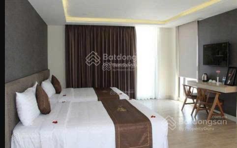 Bán khách sạn Nguyễn Thị Minh Khai 15 tầng gần biển giá 108 tỷ 60 phòng