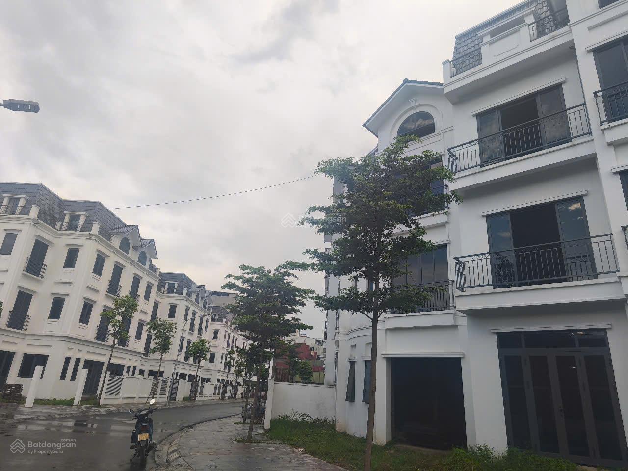 Chính chủ bán (Lô - B12) liền kề khu nhà ở Tây Nam Mễ Trì, Châu Văn Liêm, Nam Từ Liêm, Hà Nội