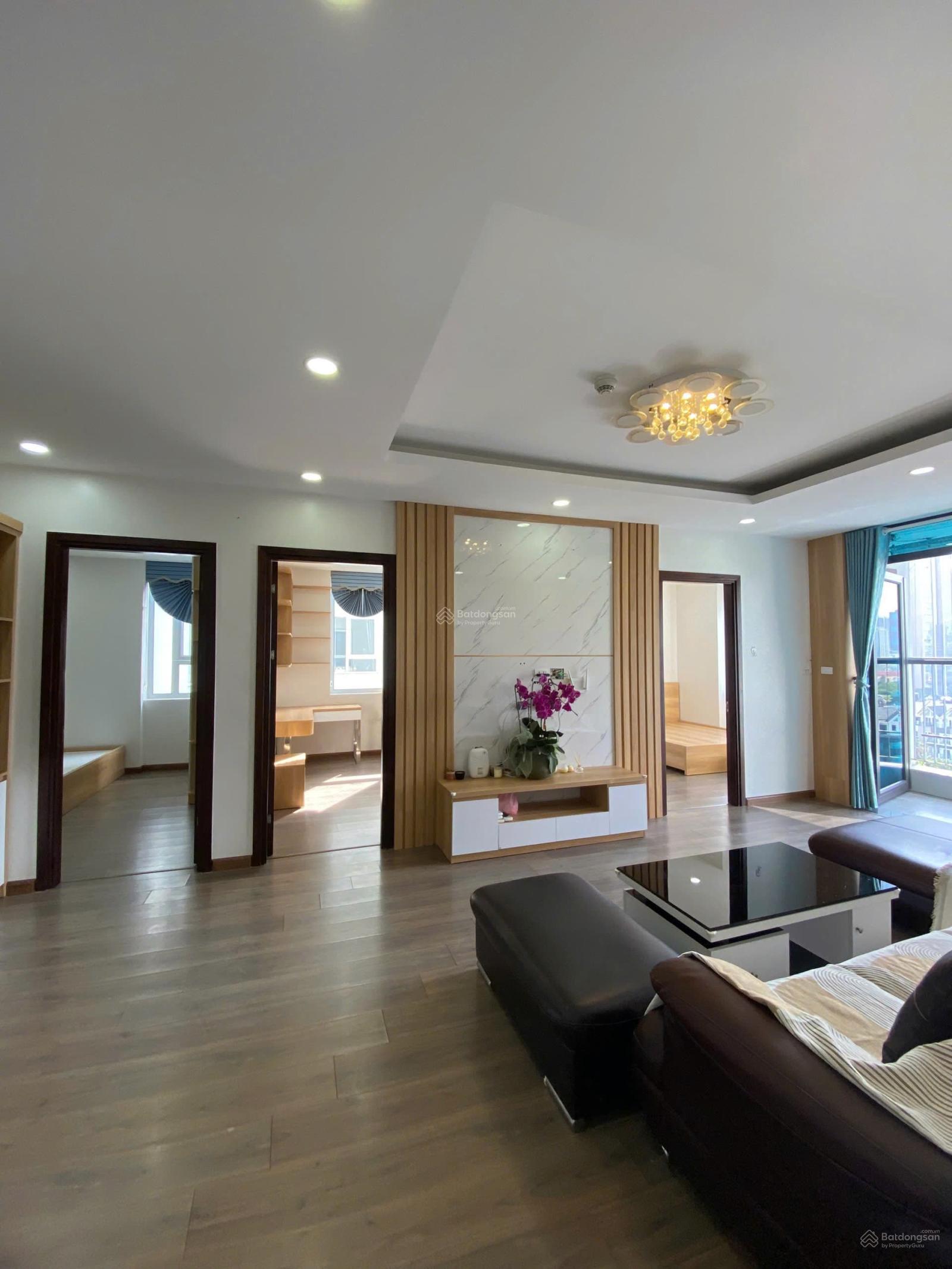 Chính chủ cần bán CH chung cư A10 Nam Trung Yên, diện tích 88m2, thiết kế 3N2VS nhà full nội thất
