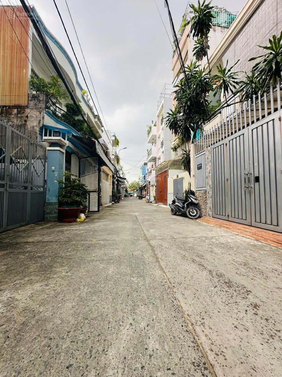 Bán cặp nhà hẻm ô tô Tân Kỳ Tân Quý(8.5x20m vuông, không lỗi) hẻm thông, thuận lợi 15.9 tỷ TL